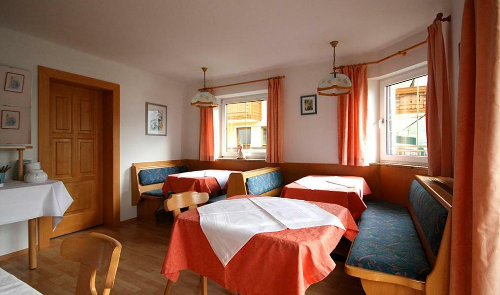 Hotel Haus Am See Fuschl am See Exterior foto