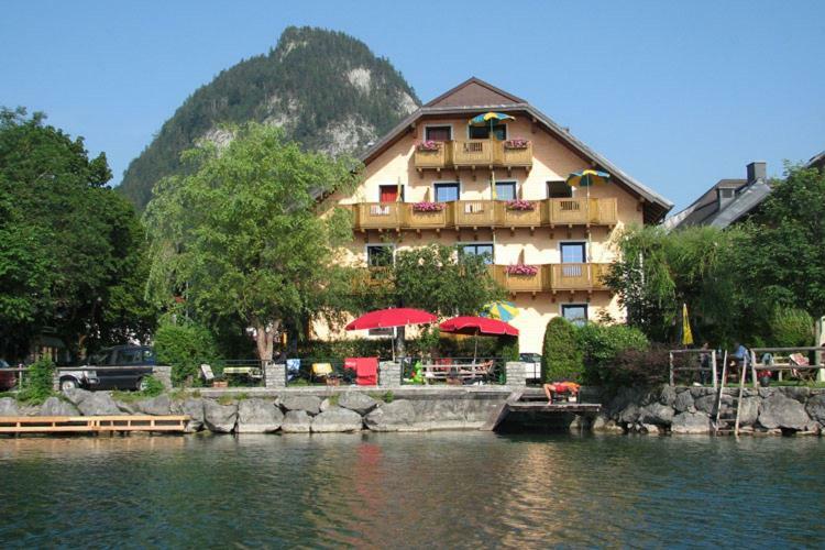 Hotel Haus Am See Fuschl am See Exterior foto
